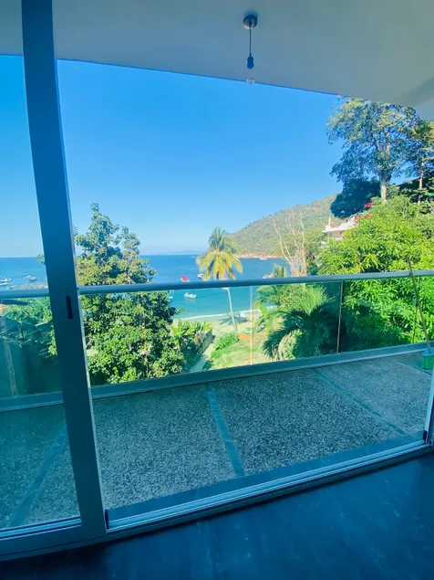 Casa Bella 5 - Image 1