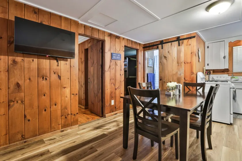Adorable Cozy Cottage in Laconia - Image 1
