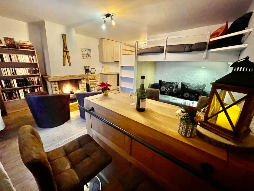Studio for 4 people next to the ski lifts and the center - Image 1