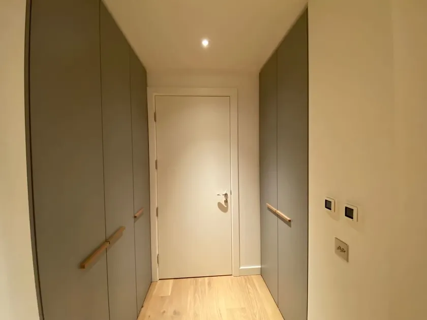 Fabulous 2BD Flat Prime Zone1 River - Image 1
