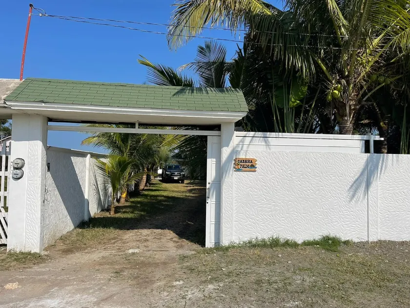Hotel Kountry Palm Cabin Palm Beach Tortugas - Image 1