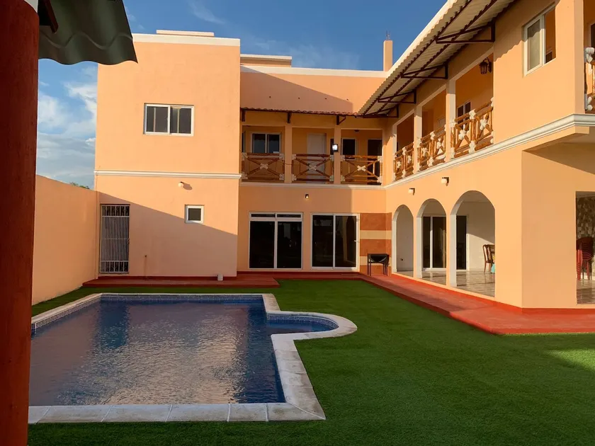Villa Patty, 20 guests, in the Iztapa area. - Image 1