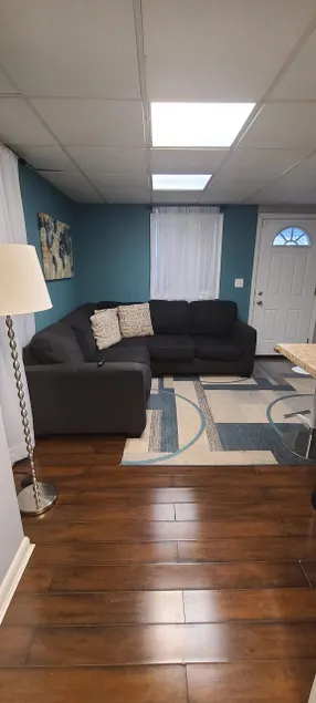 In-laws' Apartment - Image 1