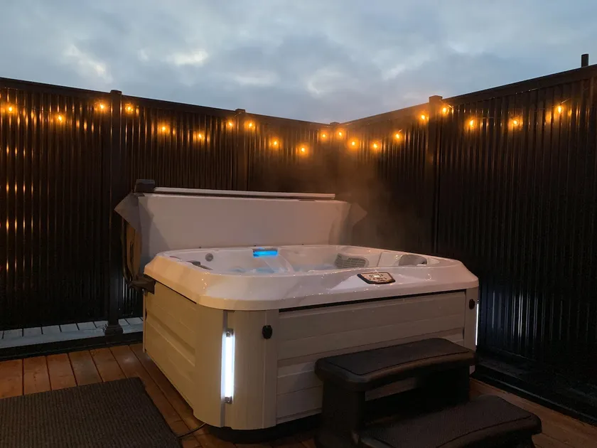 Modern Executive Townhome w/ Rooftop Hot Tub Oasis - Image 1