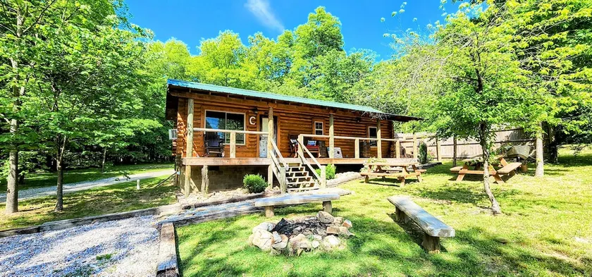 Music Mountain Retreat Cabin C - Image 1