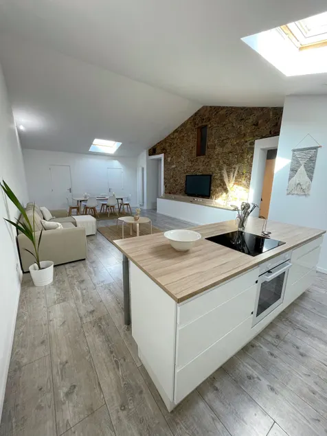 85 m2 apartment in the heart of Provence - Image 1