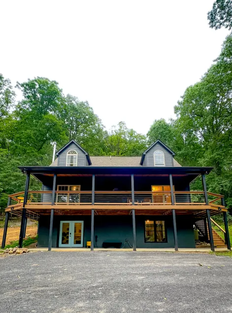 Forest Retreat w/Outdoor Amenities 4BR - Image 1