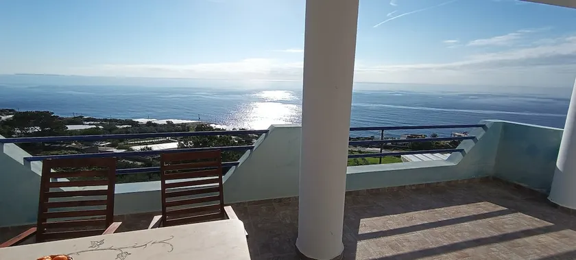 Blue Window Seaview Maisonette - Image 1