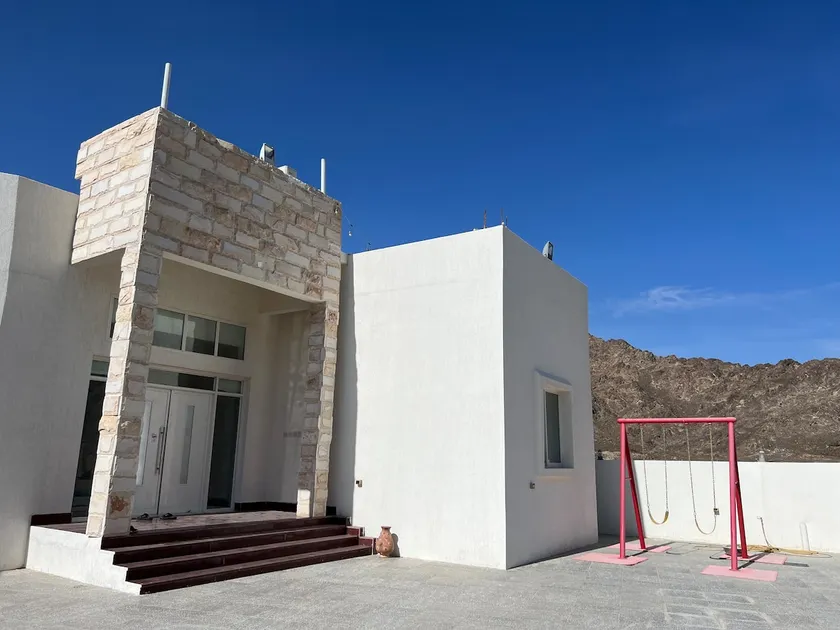 Masfout/hatta mountain villa - Image 1
