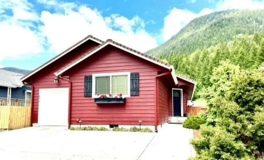 Little Red - Image 1