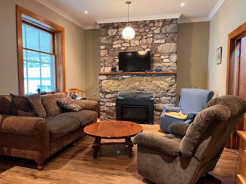 Callander Downtown Century Home - Image 1