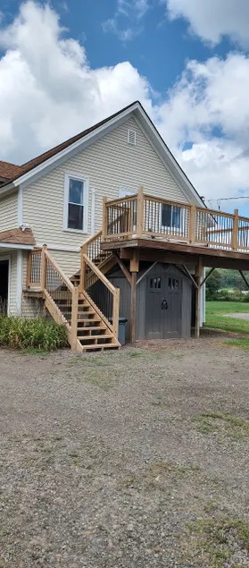 Greenlowe air BNB - Image 1