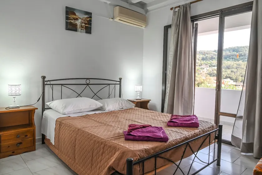 Apartment at Villa Mike 105 (6) - Image 1