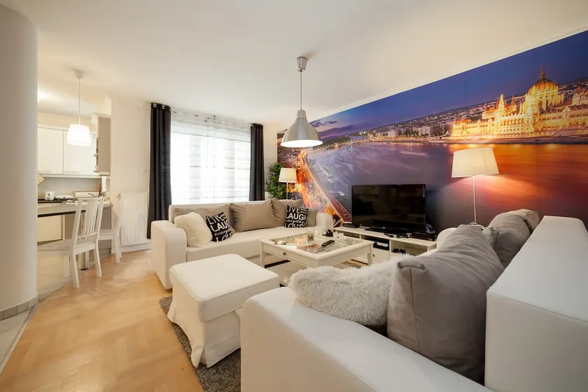 GDE Holló Apartment 210. - Image 1
