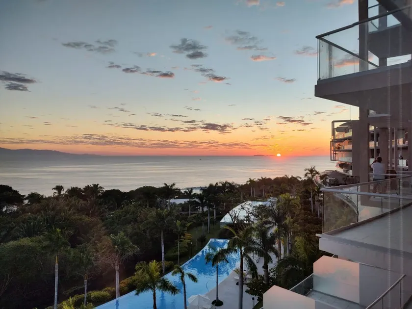 New Luxury Beachfront Condo Bolongo - Image 1