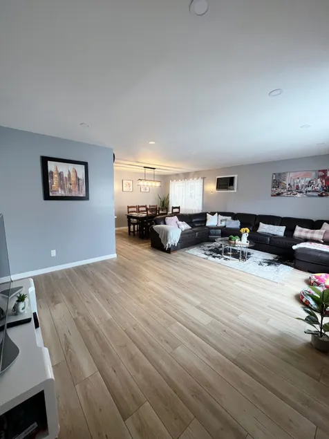 Duplex Tranquil home near NYC, EWR and Staten isl - Image 1