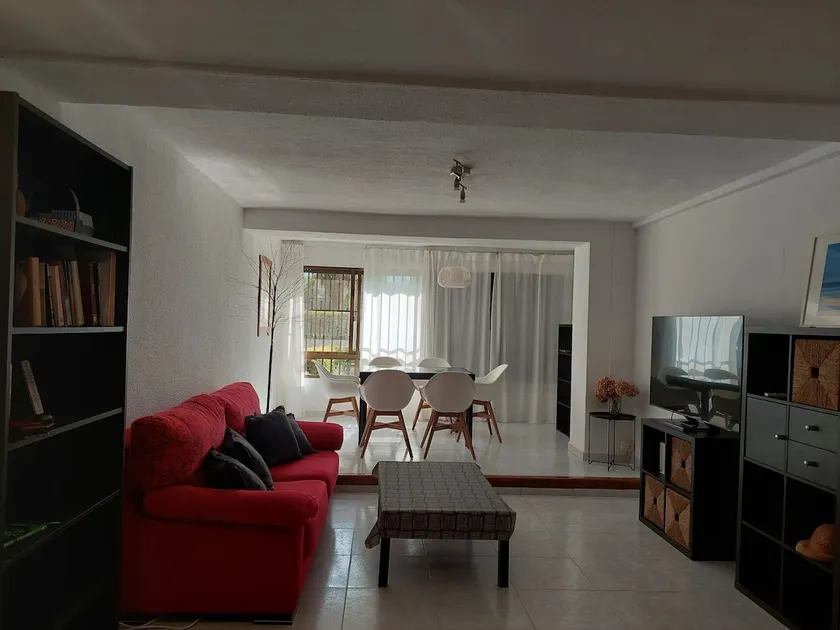 Apartment, pool and beach - Image 1