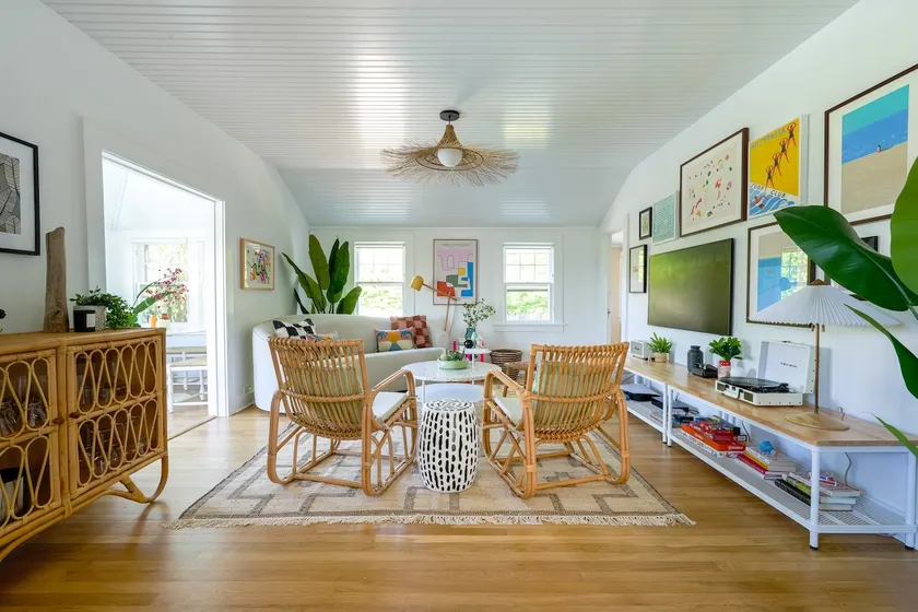 3 BR/Pool. Walk to Beach & Town! - Image 1