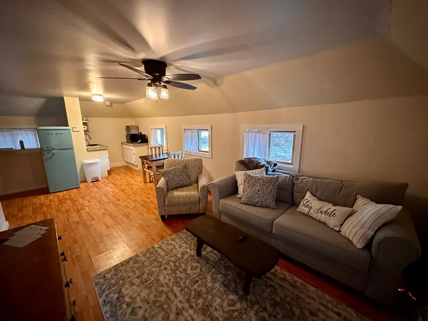 $0 Fees Cozy Apt Minutes to Okemo & Pet Friendly - Image 1