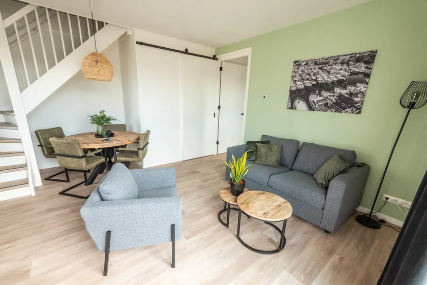 Spacious, stylish apartment Bakboord; 2-4 people - Image 1