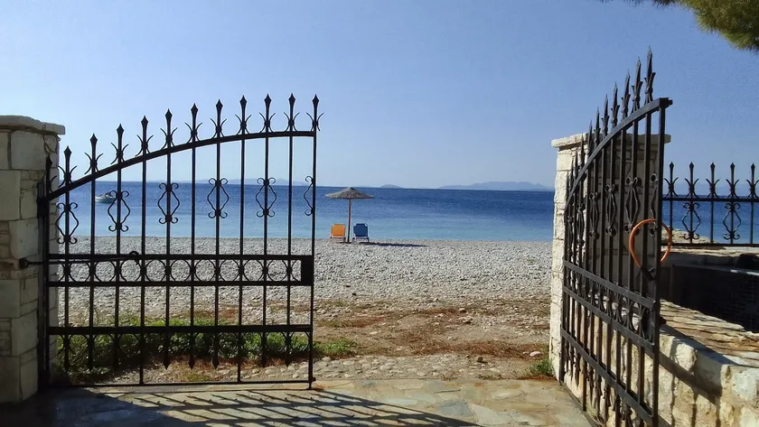 Seaside Haven Kineta - Image 1