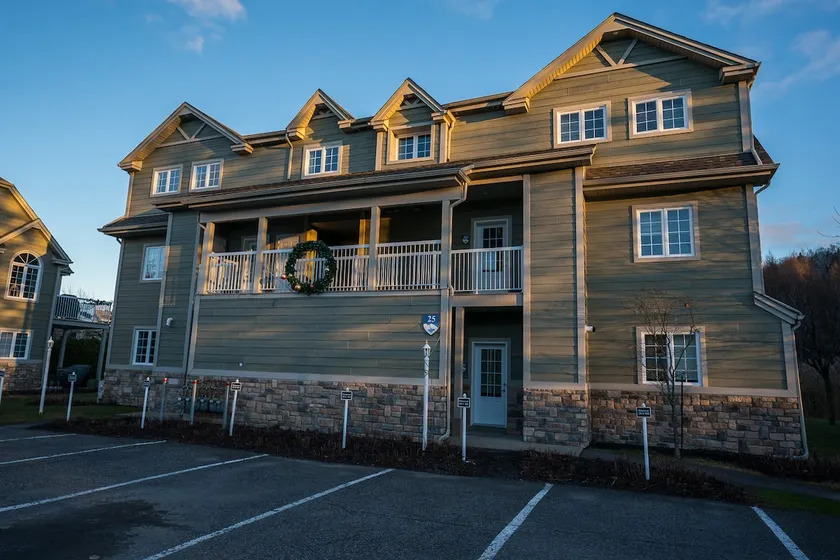 Superb condo ski in /out SKI SAINT SAUVEUR - Image 1
