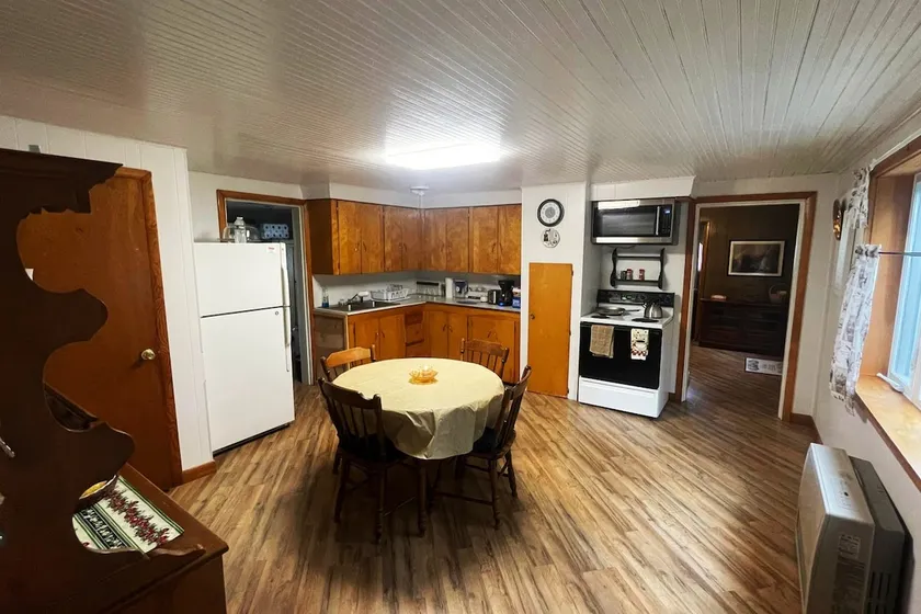Lovely 4 Br, Hillside Hideaway, Sled Access/ATV - Image 1
