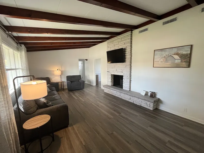 Modern Farmhouse style home in the heartland! - Image 1