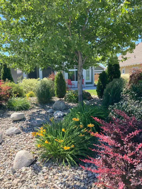 Sandy Beach Sauvignon Cottage - Osoyoos Escapade 3bd-2bt - Image 1