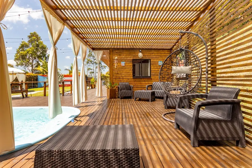 25guest,jacuzzi,5rooms,4bath-pool table-pool. - Image 1