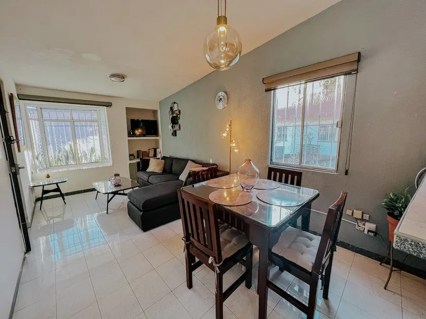 Beautiful, centrally located river house: Charm for two - Image 1