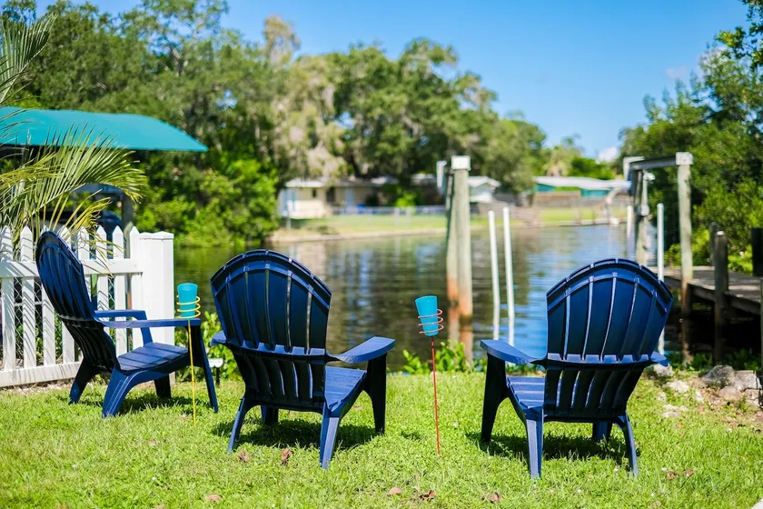 Waterfront Retreat• Private Pool• Golf• Ping Pong! - Image 1