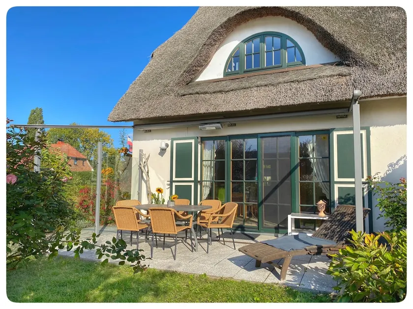Villa Wencke - eure Auszeit am Meer in Wohlenberg - Image 1