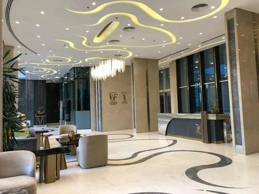 luxury studio with access to Pool, Cinema, Gym - Image 1
