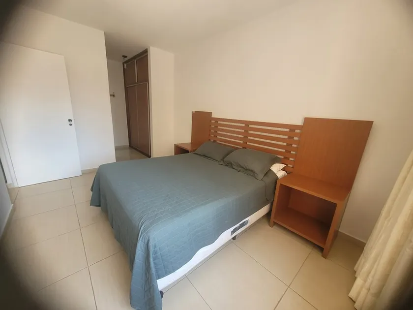 FlatCentro Refurbished New Wifi 2Rooms Garage Pool - Image 1