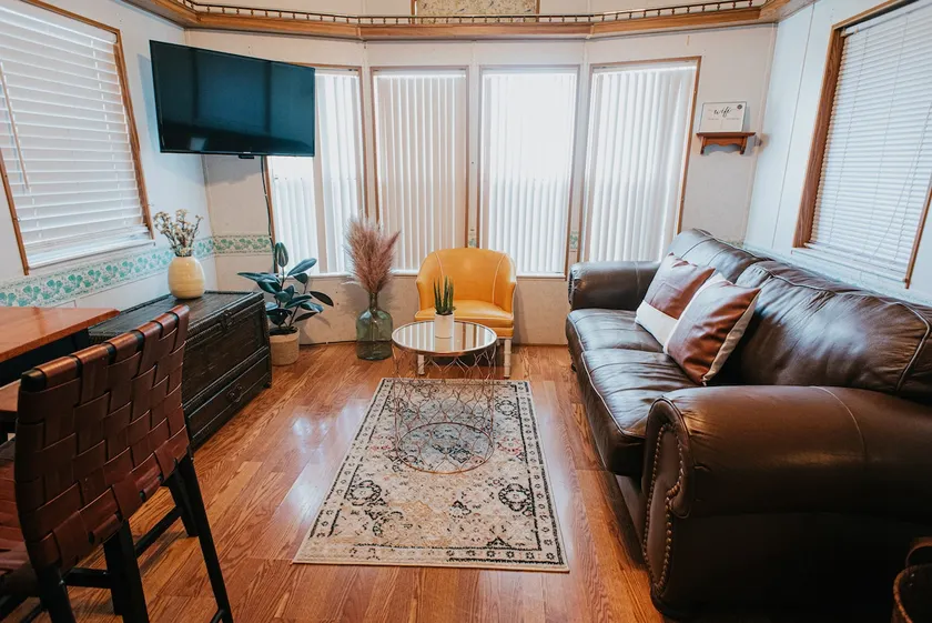 Boutique Cottage near Disney and Shopping Malls - Image 1