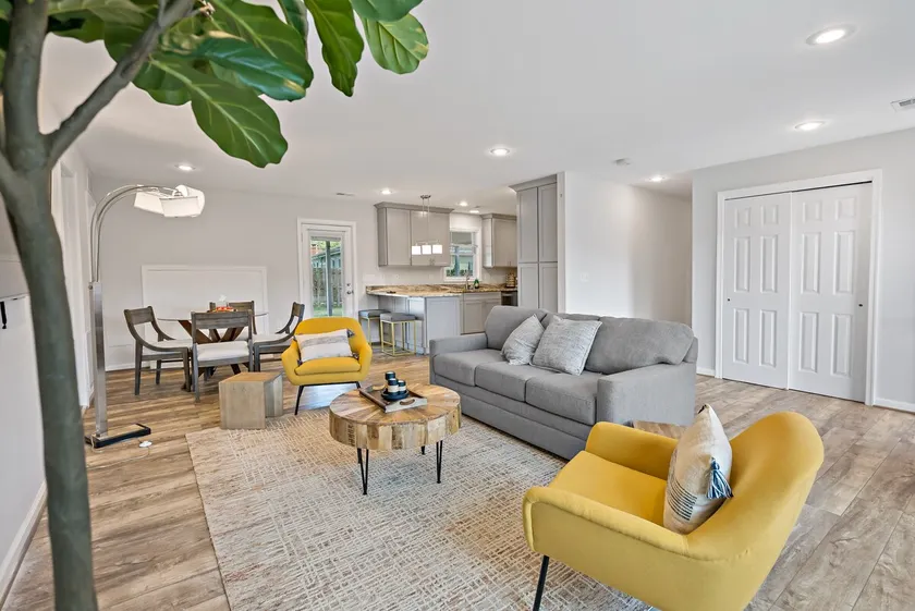 Cheerful | 4-bedroom bungalow | free parking - Image 1