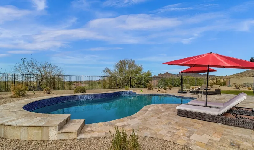 Phoenix - heated pool - hot tub - 4B/2.5Bath Home - Image 1