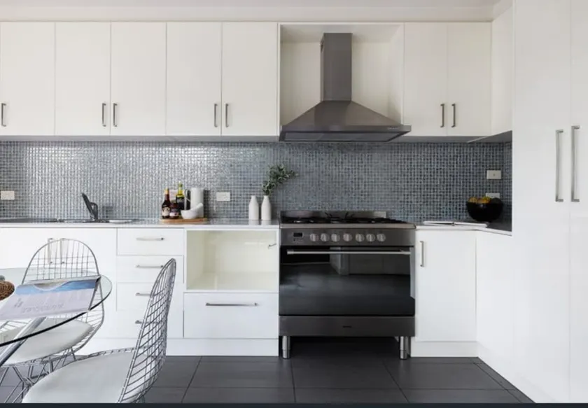 Light filled townhouse in the heart of Preston - Image 1