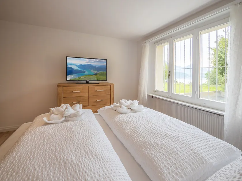 Apartment by Lake Lucerne - Image 1