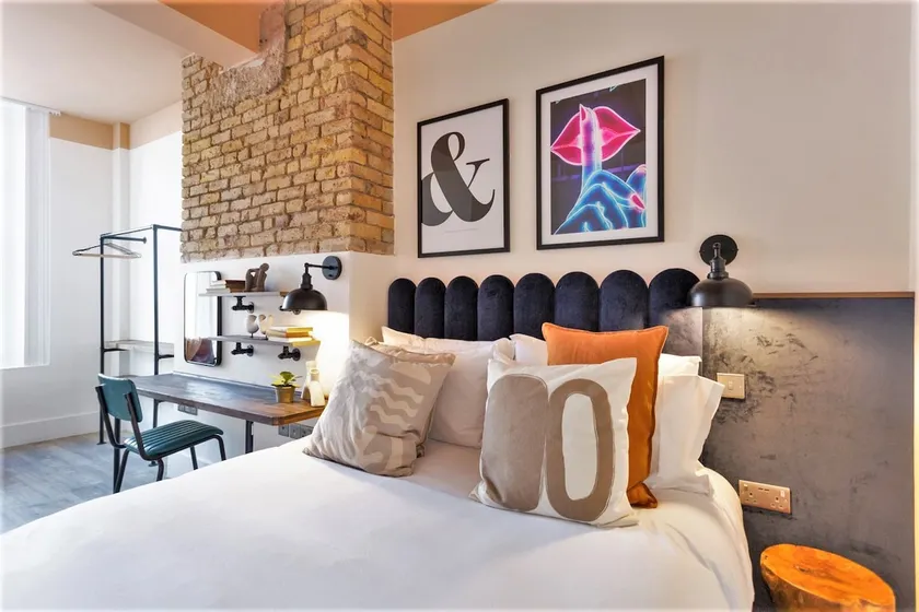 2 Bedroom Serviced Apartment - Sleeps 6 - Image 1