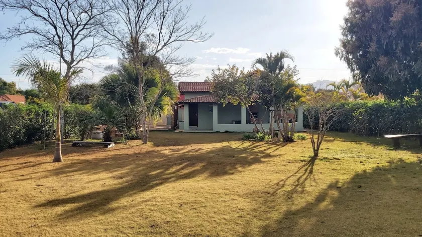 Spacious, pleasant, sunny farm - Image 1
