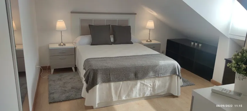Apartment in La Huerta del Rey – Parking included, 500 square meters - Image 1