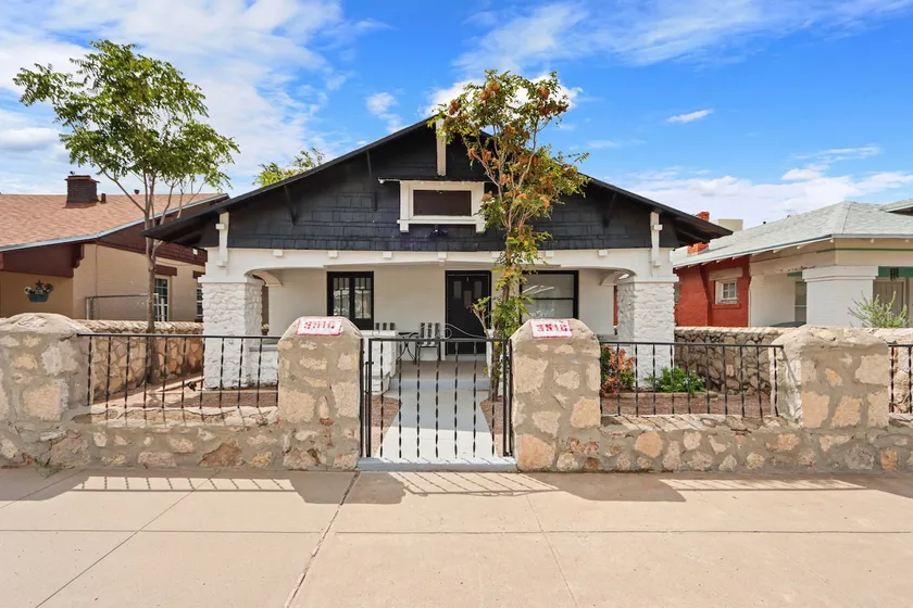 Newly Renovated Bungalow near Central El Paso - Image 1