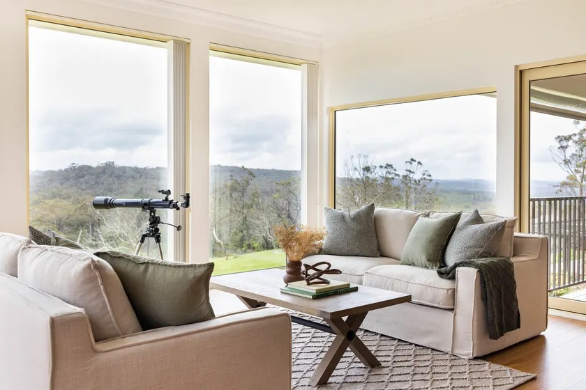 Spacious Luxury Farm Retreat in Coastal Hinterland - Image 1