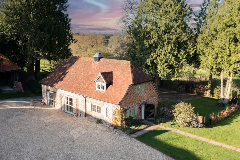 The Old Stables, Derrydown Farm - Image 1