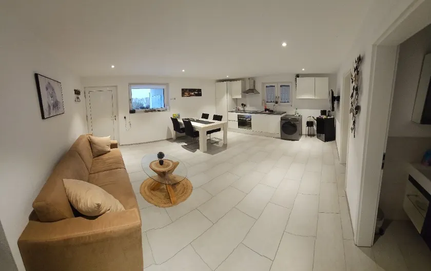 Beautiful apartment 200 m from the Rhine - Image 1