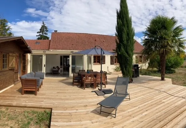 Beautiful Norman House - Image 1