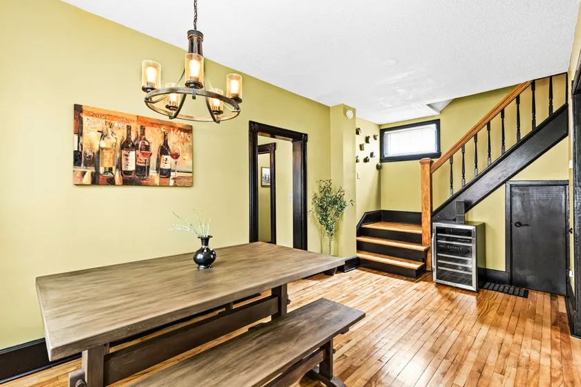 Walkable To Murals - Sleeps 6 - Dog-Friendly - Image 1