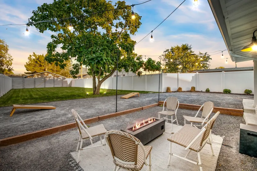 Hot Tub Hideaway - Image 1